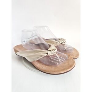 Vionic Pippa Sandals 10 Gold Leather Knotted Orthotic Thong Flip Flops Comfort